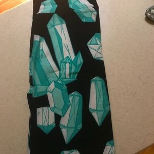 LULAROE OS LEGGINGS CRYSTAL GEM
